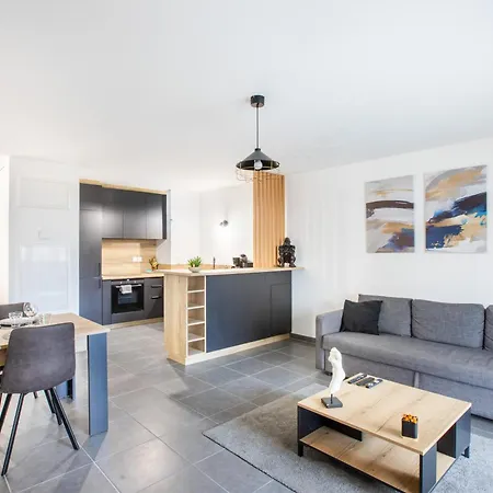 Апартаменты Superbe T3 Neuf Avec Balcon & Parking