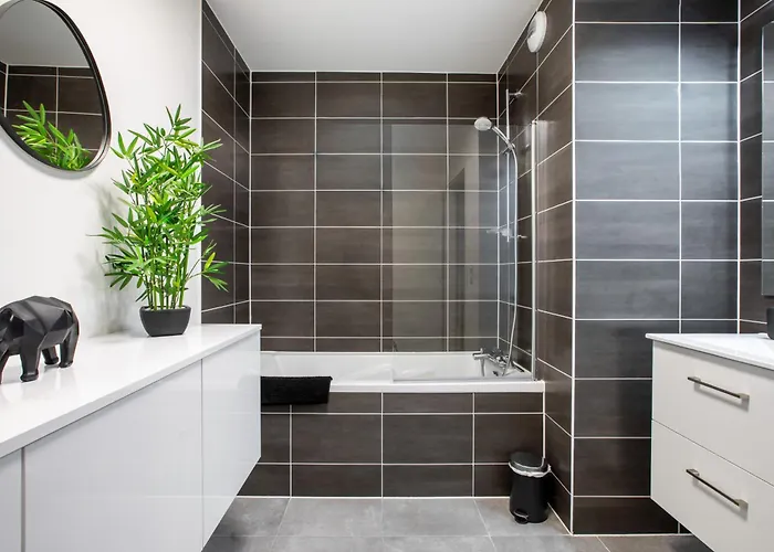 Superbe T3 Neuf Avec Balcon & Parking 公寓 *