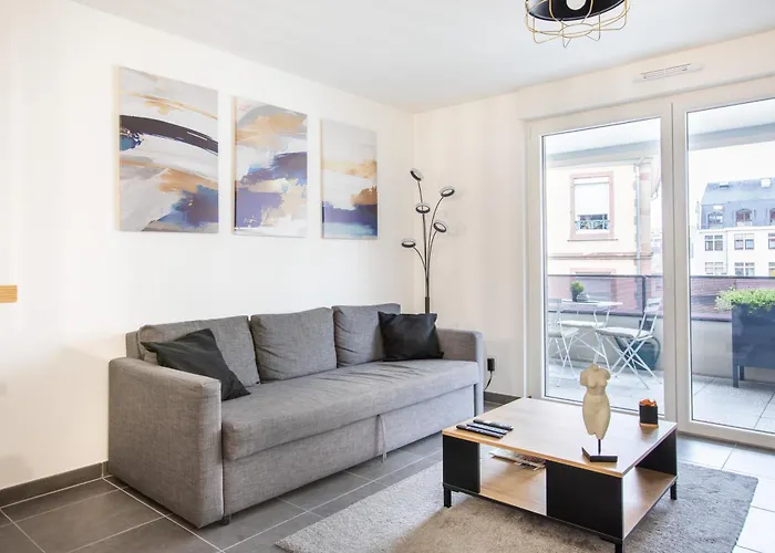 Superbe T3 Neuf Avec Balcon & Parking 公寓 *