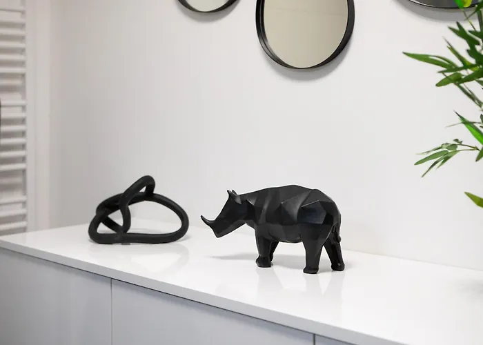 Superbe T3 Neuf Avec Balcon & Parking *